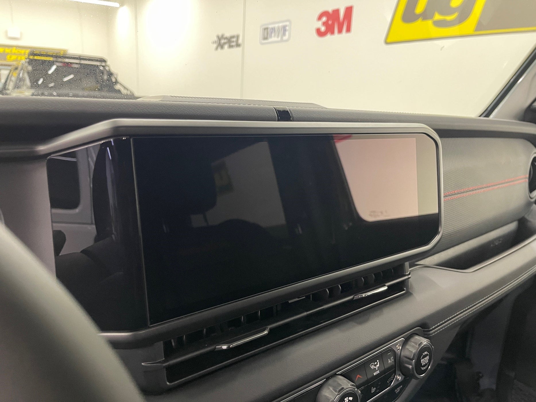 Jeep Screen Protector PPF (2024+) — Underground Graphics